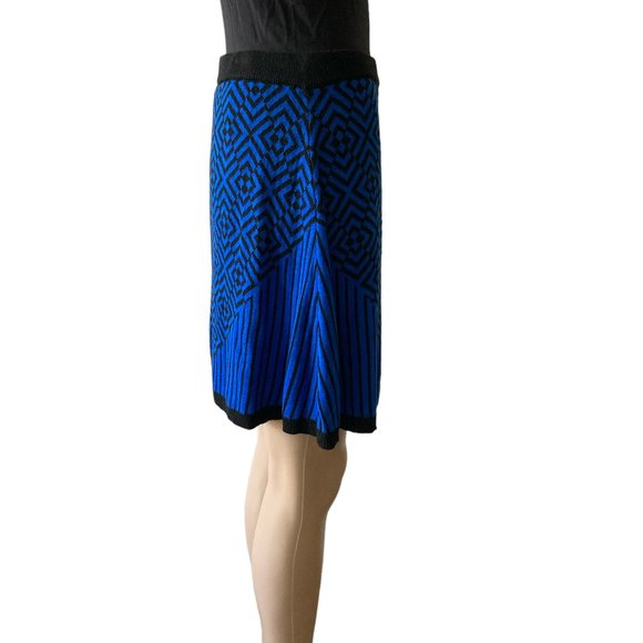 Romeo & Juliet Couture Diamond Striped Size M Sweater Mini Skirt - Picture 2 of 10